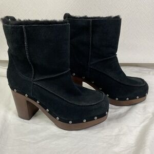 UGG Janey Clog Boot Women 9 Black Suede Studded Wood Heel Shearling Winter Cozy